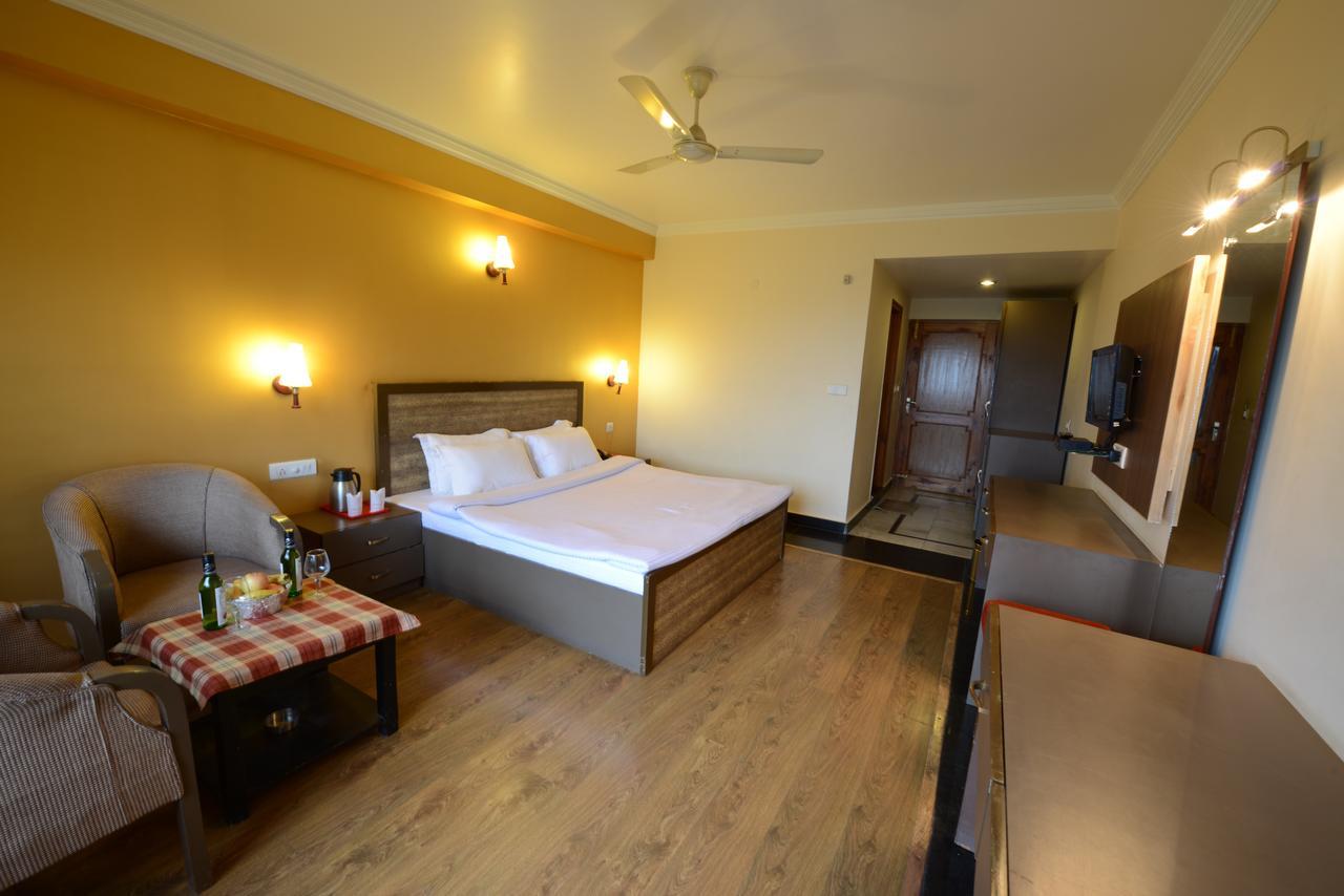 Hotel Park Paradise Manali Manāli Buitenkant foto