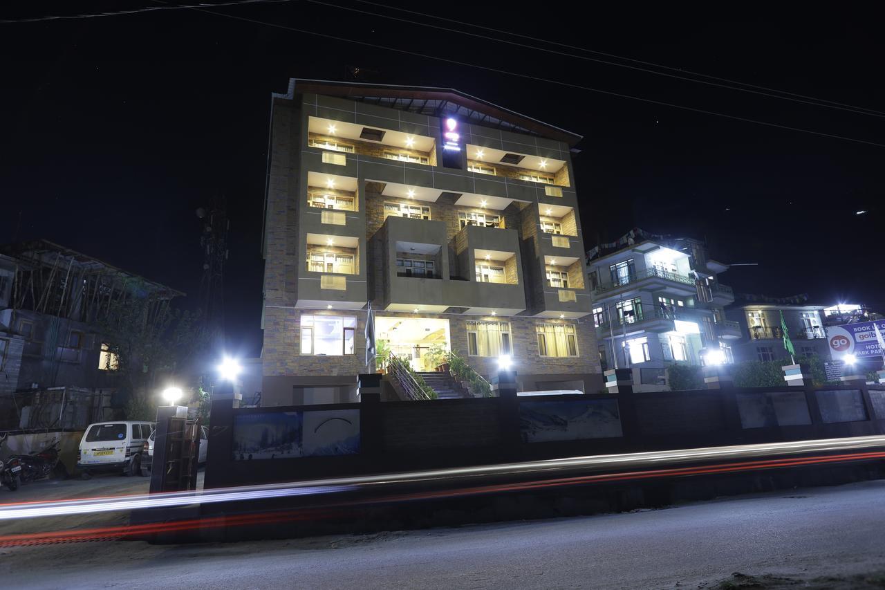 Hotel Park Paradise Manali Manāli Buitenkant foto