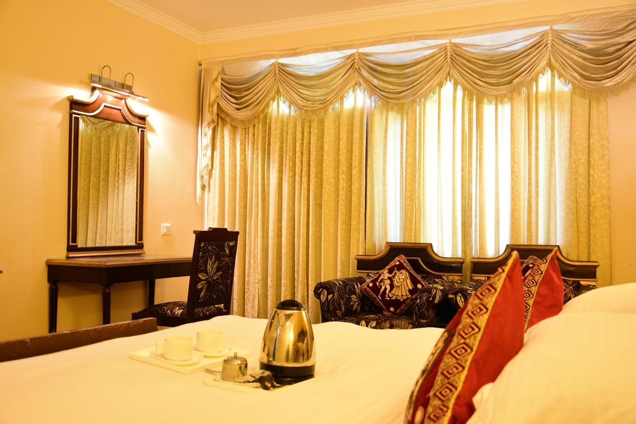 Hotel Park Paradise Manali Manāli Buitenkant foto